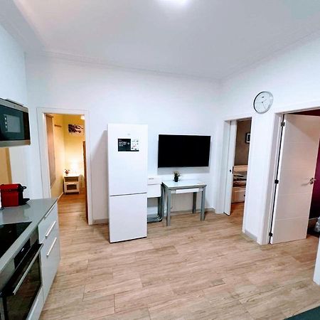 New Camp Nou Apartment/Diret Airport,Beautiful L'Hospitalet de Llobregat Dış mekan fotoğraf