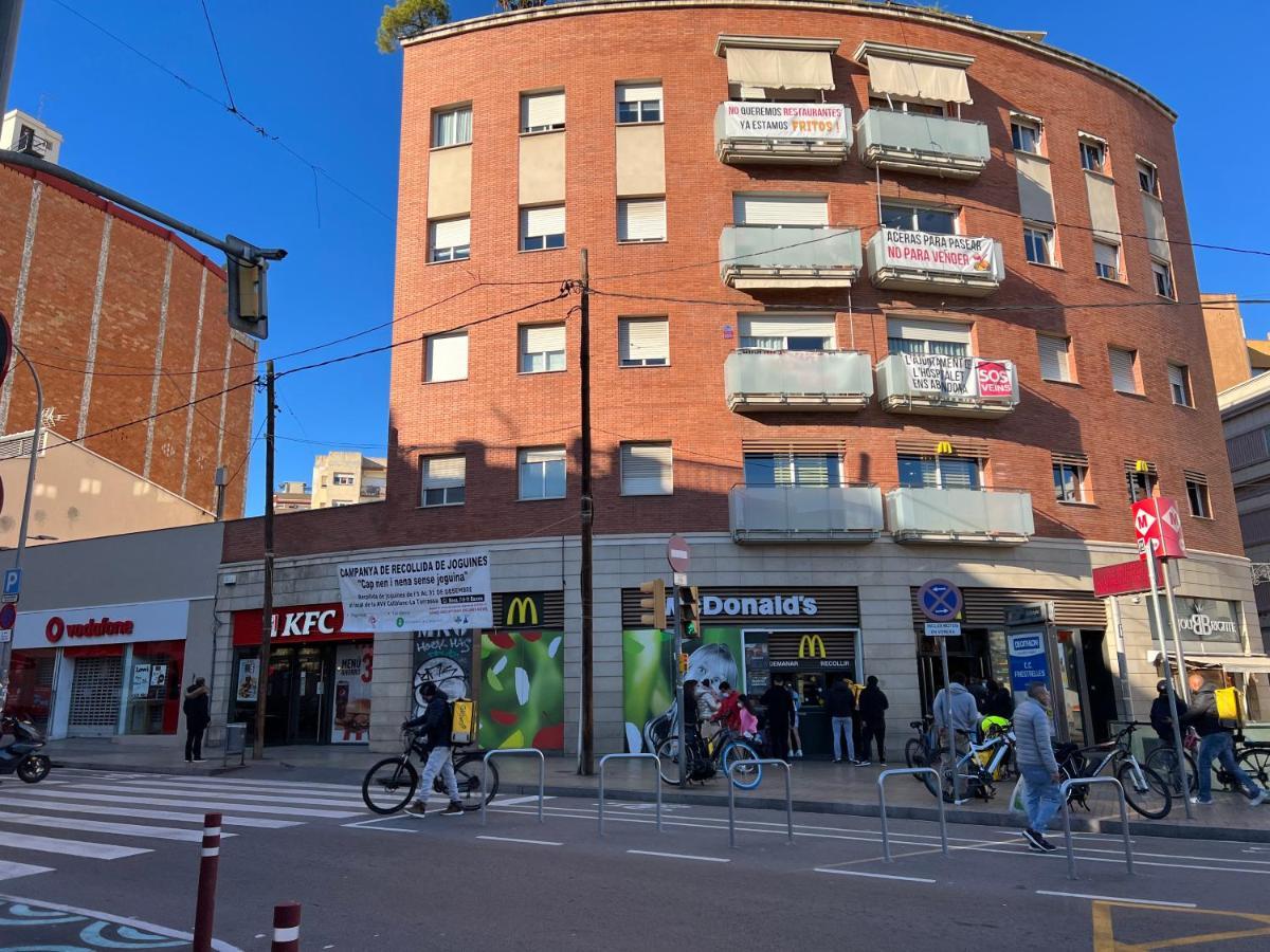New Camp Nou Apartment/Diret Airport,Beautiful L'Hospitalet de Llobregat Dış mekan fotoğraf