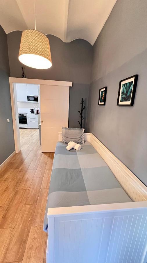 New Camp Nou Apartment/Diret Airport,Beautiful L'Hospitalet de Llobregat Dış mekan fotoğraf