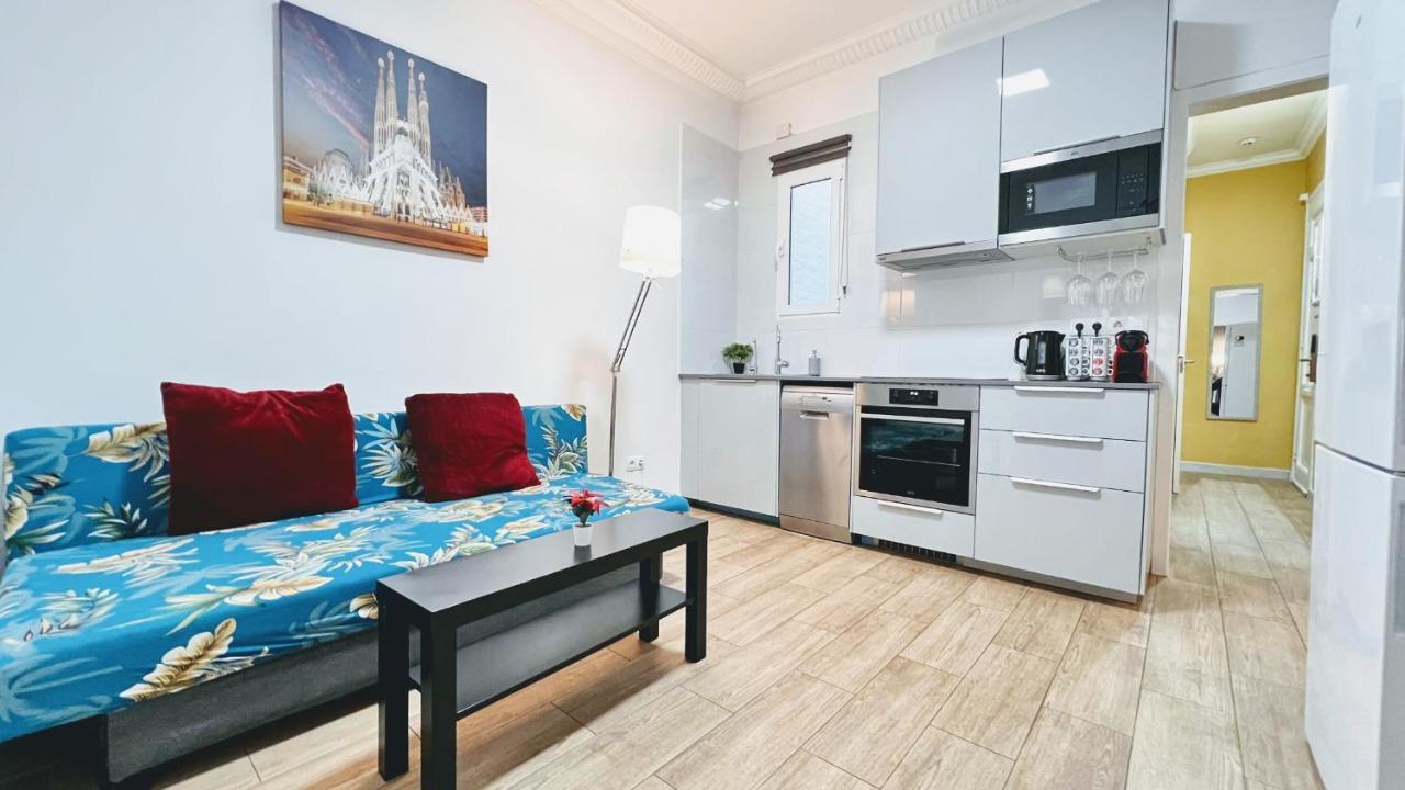 New Camp Nou Apartment/Diret Airport,Beautiful L'Hospitalet de Llobregat Dış mekan fotoğraf